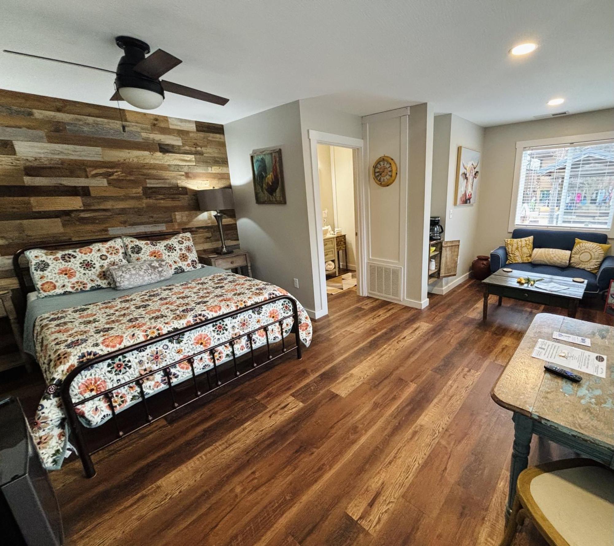 The Iris Garden Downtown Cottages And Suites Nashville Cameră foto